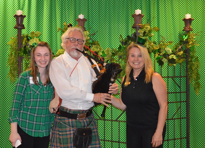 St. Patrick's Day Photo Backdrop - Event Rentals - Rent a bagpiper for your St. Patricks Day Party!